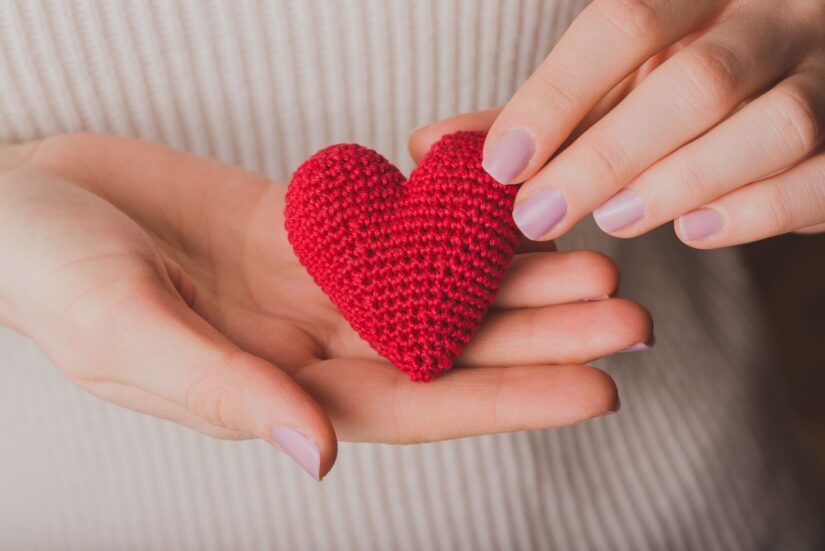 Creating a Heart Shape with Your Knitting Needles